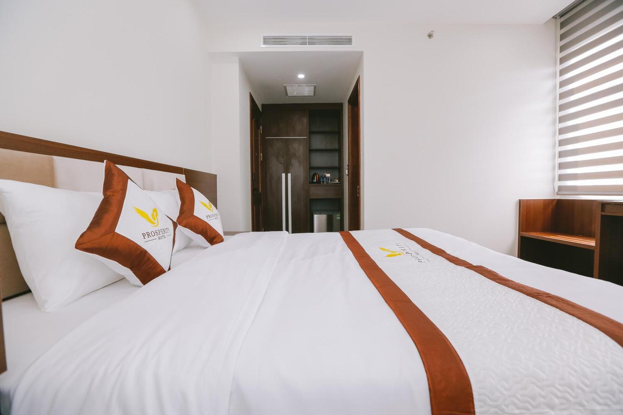 Prosperity Boutique Halong Hotel & Restaurent Ha Long Buitenkant foto