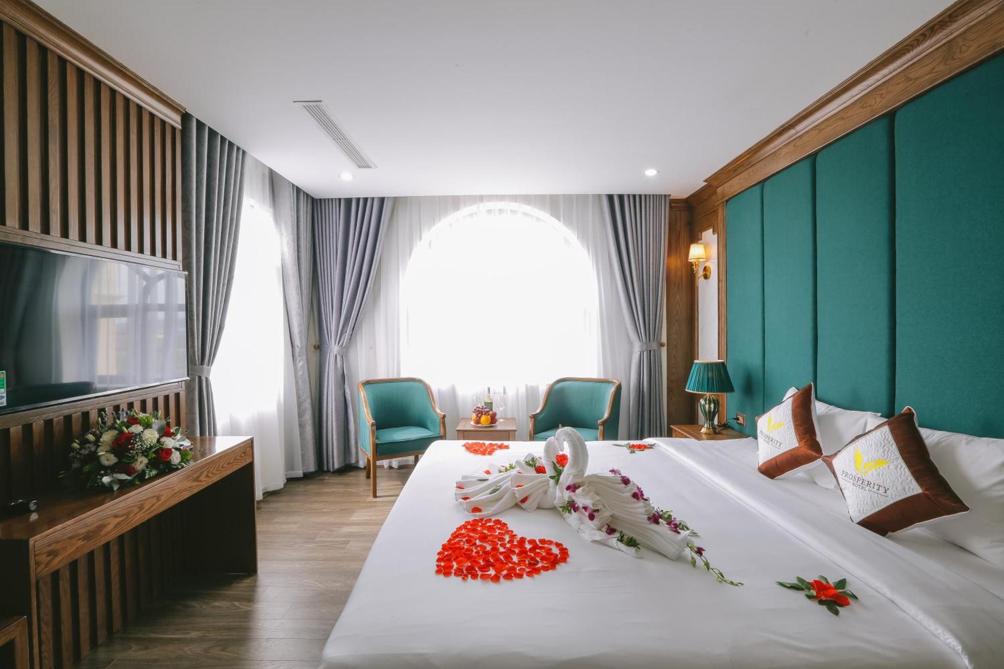 Prosperity Boutique Halong Hotel & Restaurent Ha Long Buitenkant foto
